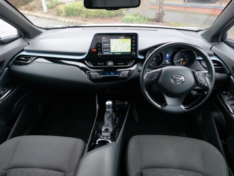 Used Toyota C-HR 2020 for sale - 77434256: Photo 2