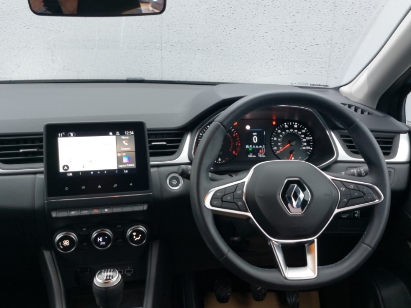 Used Renault Captur 2022 for sale - 76695255: Photo 2