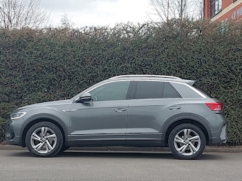 Used Volkswagen T-Roc 2022 for sale - 77827611: Photo