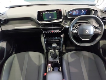 Used Peugeot 2008 2022 for sale - 75442032: Photo