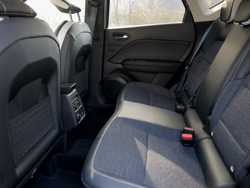 Used Renault Captur 2023 for sale - 77695118: Photo 6