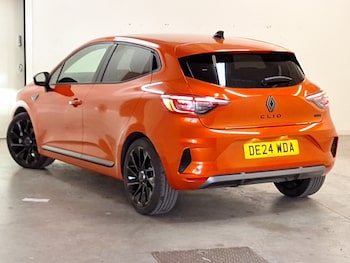 Used Renault Clio 2024 for sale - 78683775: Photo