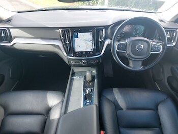 Used Volvo V60 2021 for sale - 76456466: Photo