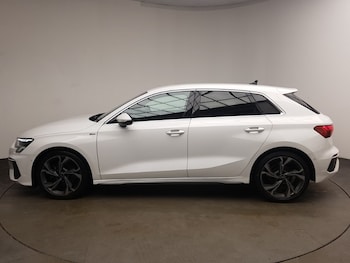 Used Audi A3 2021 for sale - 76952156: Photo