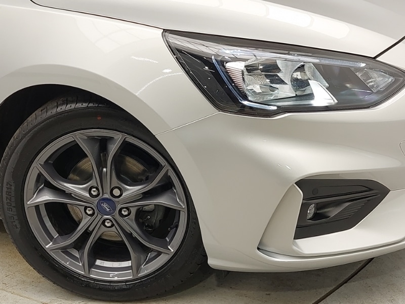 Used Ford Focus 2020 for sale - 76564296: Photo 9