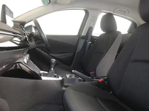 Used Mazda Mazda2 2024 for sale - 76282538: Photo 5
