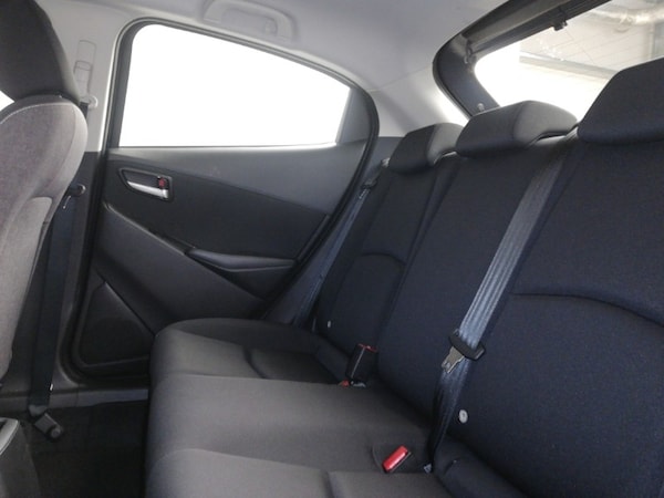 Used Mazda Mazda2 2024 for sale - 76282538: Photo 6