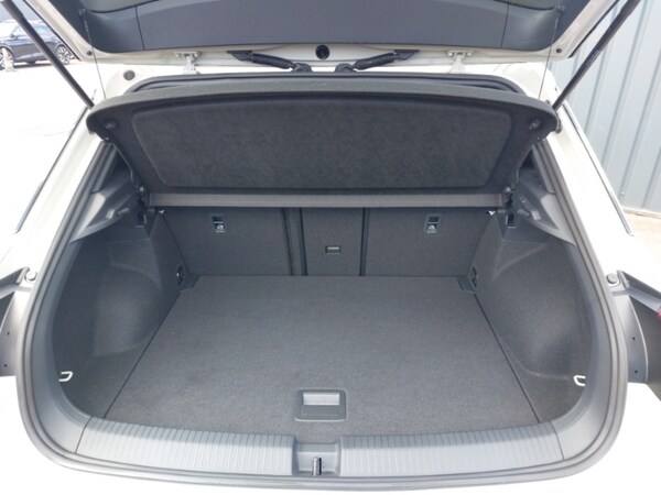 Used Volkswagen T-Roc 2022 for sale - 76212856: Photo 8