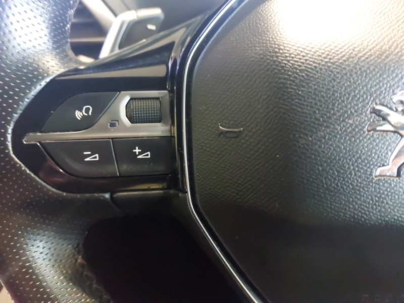 Used Peugeot 3008 2020 for sale - 76392639: Photo 10