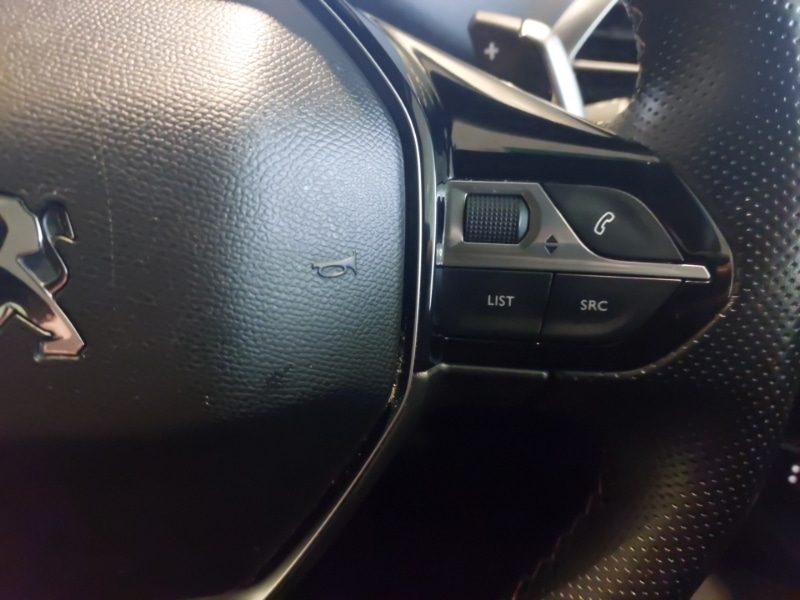 Used Peugeot 3008 2020 for sale - 76392639: Photo 11