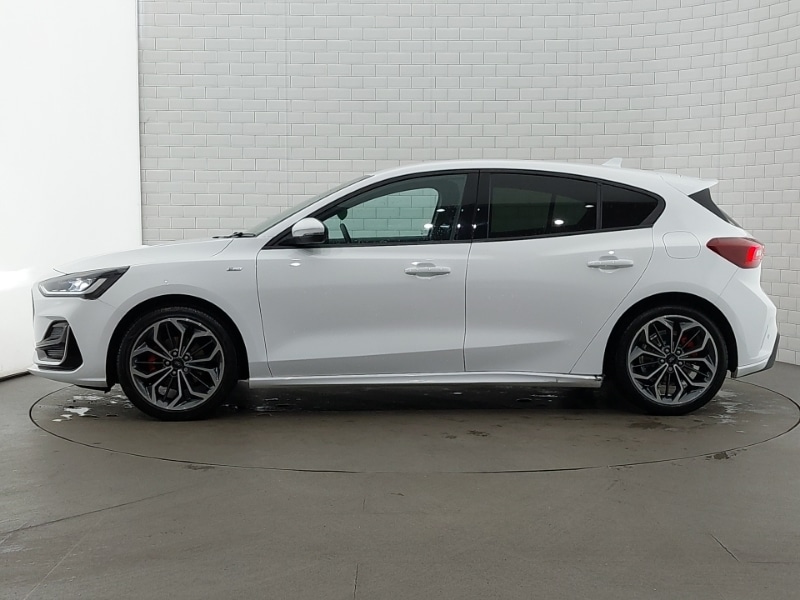 Used Ford Focus 2022 for sale - 76379339: Photo 4