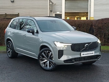 2025 - 2.0 B5P Plus Dark 5dr AWD Geartronic