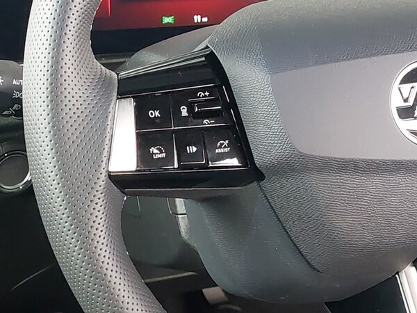 Used Vauxhall Astra 2025 for sale - 76212855: Photo 11