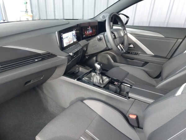 Used Vauxhall Astra 2025 for sale - 76212855: Photo 5
