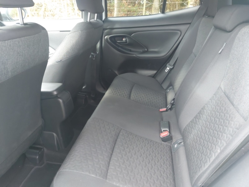 Used Toyota Yaris Cross 2023 for sale - 77987390: Photo 6