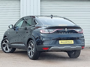 Used Renault Arkana 2023 for sale - 76195117: Photo 3