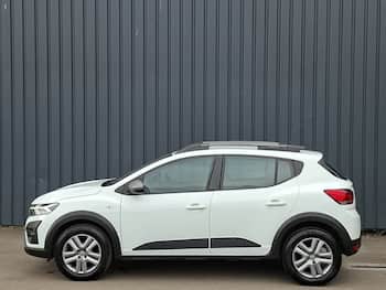 Used Dacia Sandero Stepway 2023 for sale - 79653702: Photo
