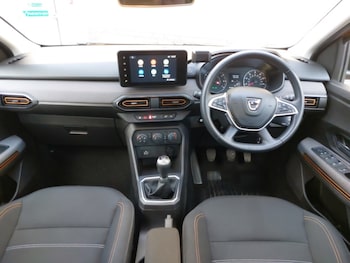 Used Dacia Sandero Stepway 2021 for sale - 77085943: Photo