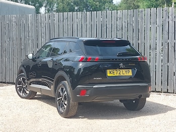 Used Peugeot 2008 2023 for sale - 79164309: Photo