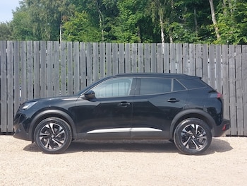 Used Peugeot 2008 2023 for sale - 79164309: Photo