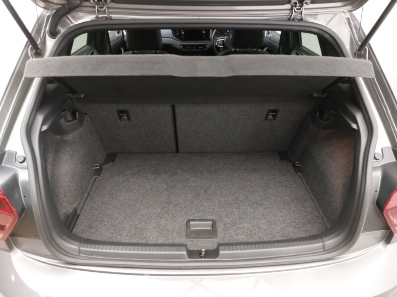 Used Volkswagen Polo 2019 for sale - 76720943: Photo 8