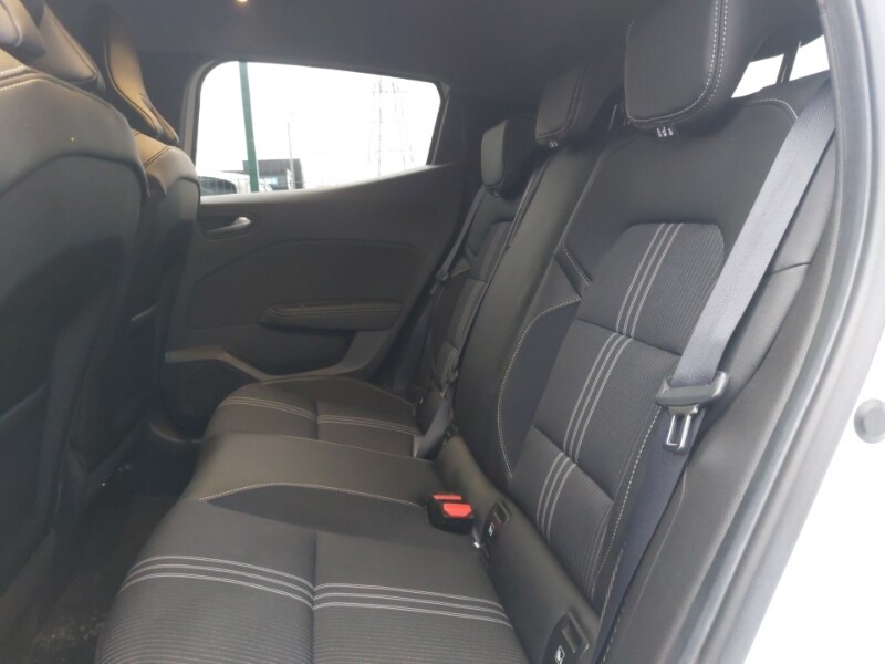 Used Renault Clio 2023 for sale - 77907312: Photo 12