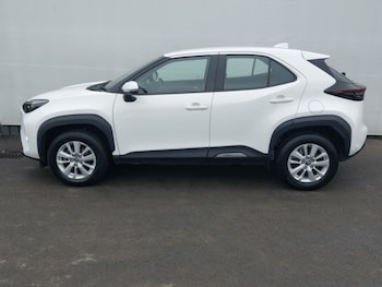 Used Toyota Yaris Cross 2022 for sale - 77500153: Photo