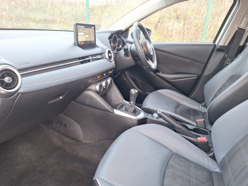 Used Mazda Mazda2 2022 for sale - 76816768: Photo 5