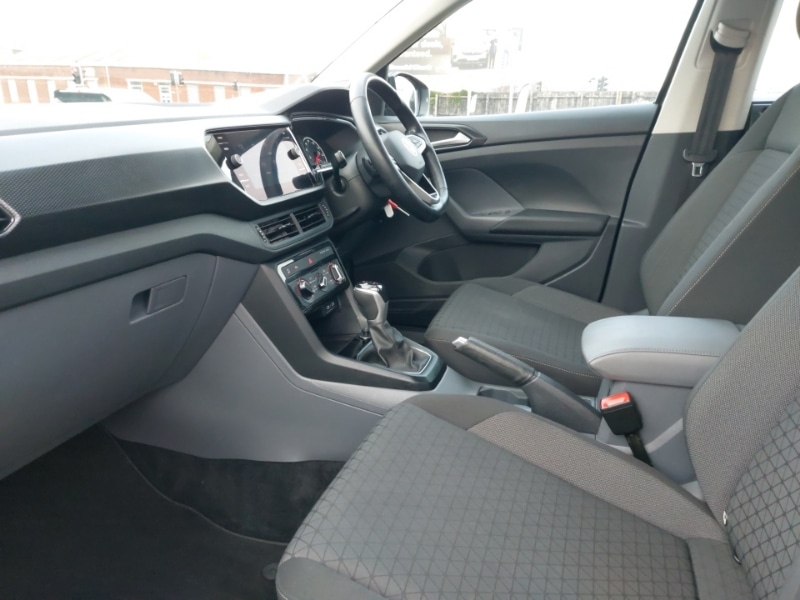 Used Volkswagen T-Cross 2021 for sale - 76752130: Photo 5