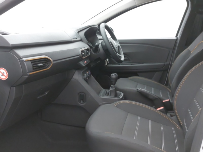 Used Dacia Sandero Stepway 2022 for sale - 77556668: Photo 5