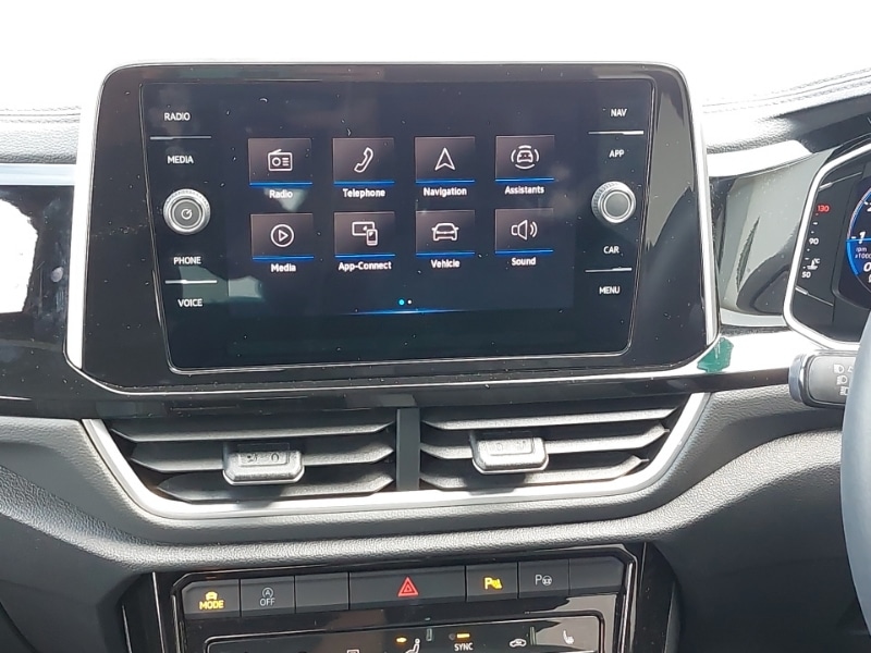 Used Volkswagen T-Roc 2023 for sale - 76404204: Photo 11