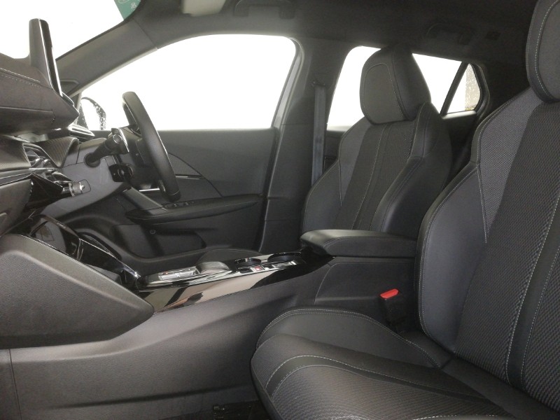 Used Peugeot 2008 2023 for sale - 76947795: Photo 5