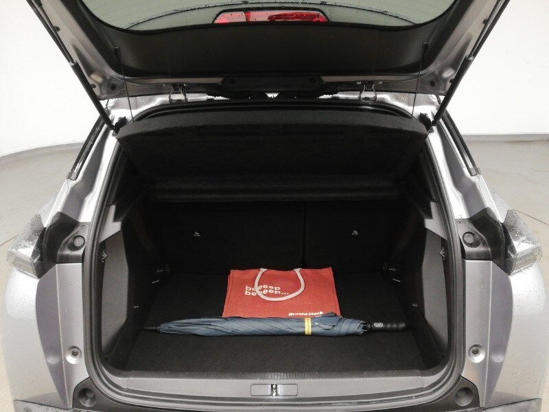 Used Peugeot 2008 2023 for sale - 76947795: Photo 8