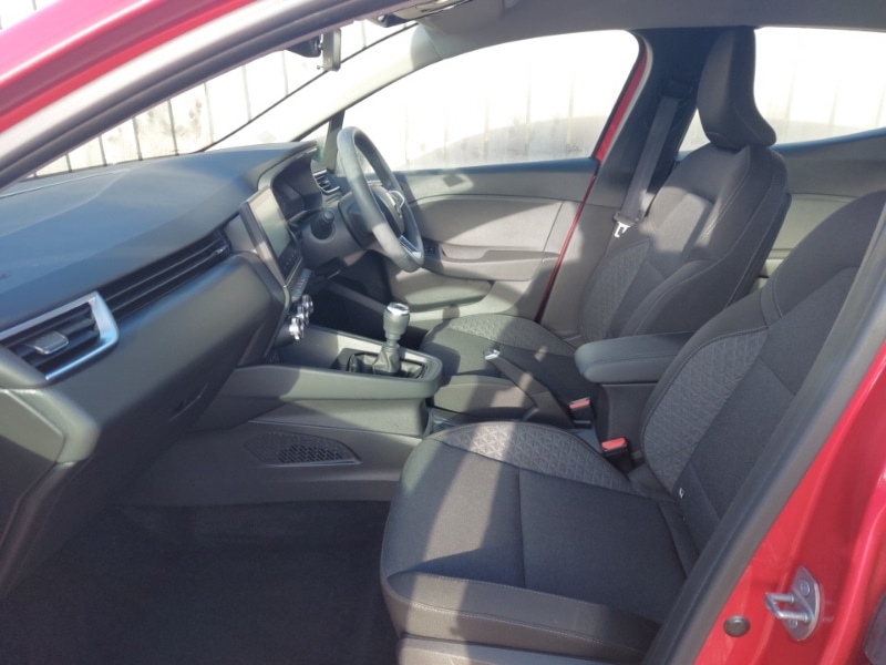 Used Renault Clio 2023 for sale - 76365885: Photo 5