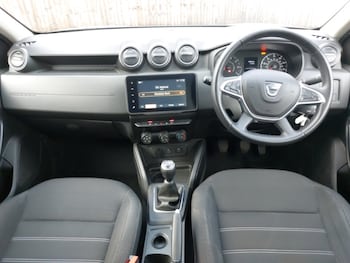 Used Dacia Duster 2022 for sale - 78535076: Photo