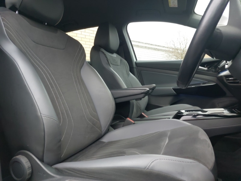 Used Volkswagen ID.4 2022 for sale - 77536940: Photo 12