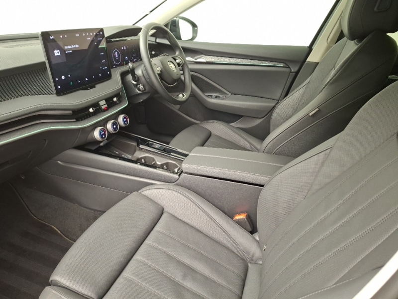 Used Skoda Superb 2024 for sale - 78085494: Photo 5