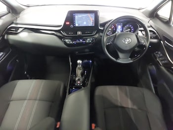 Used Toyota C-HR 2023 for sale - 78643285: Photo