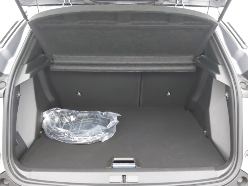 Used Peugeot 2008 2026 for sale - 78214025: Photo 8