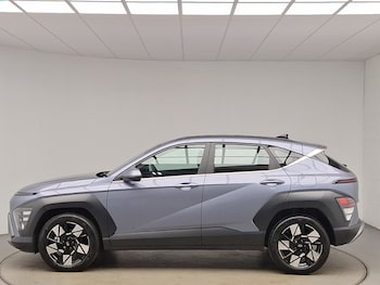 Used Hyundai KONA 2025 for sale - 76325297: Photo 4