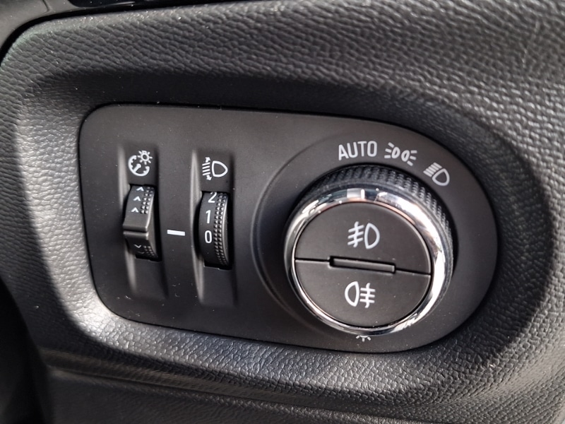Used Vauxhall Corsa 2023 for sale - 76369980: Photo 12