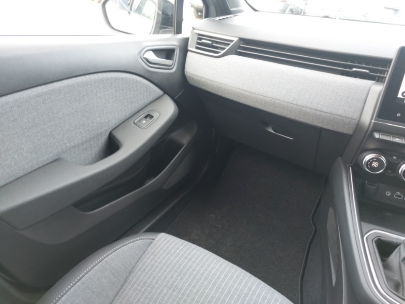 Used Renault Clio 2025 for sale - 77690383: Photo 10