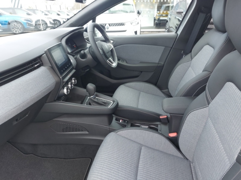 Used Renault Clio 2025 for sale - 77690383: Photo 5