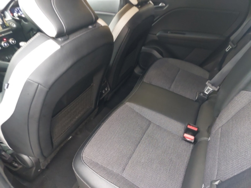 Used Renault Captur 2021 for sale - 77458416: Photo 6