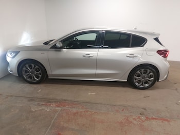 Used Ford Focus 2023 for sale - 78674938: Photo