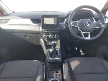 Used Renault Captur 2023 for sale - 79267542: Photo