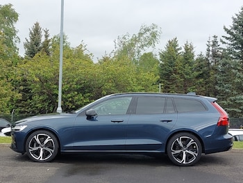Used Volvo V60 2025 for sale - 78699956: Photo