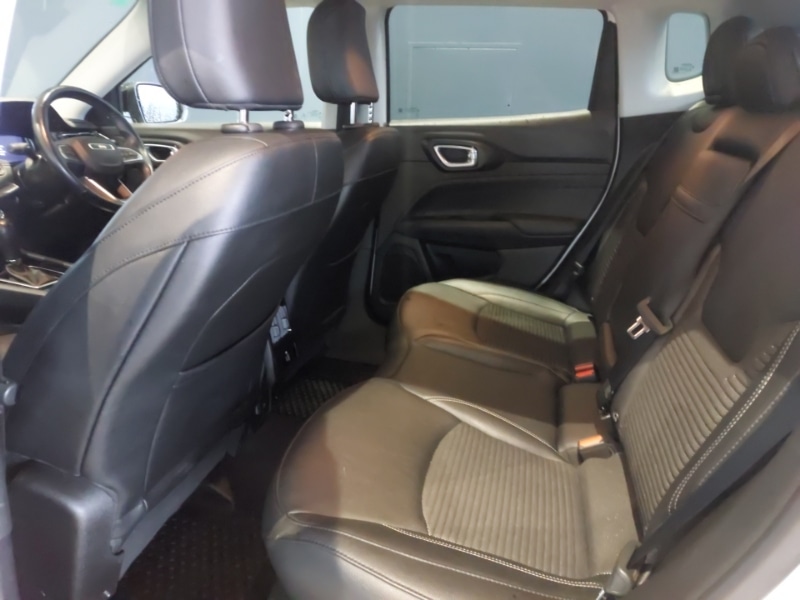 Used Jeep Compass 2023 for sale - 78046107: Photo 6