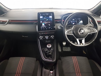 Used Renault Clio 2023 for sale - 76492882: Photo