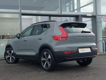 Used Volvo XC40 2024 for sale - 76375149: Photo